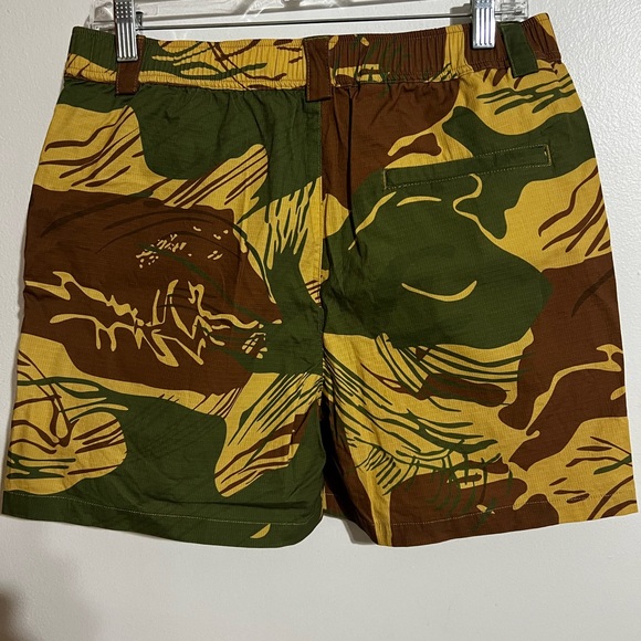 Qilo Rhodesian Brushstroke shorts, Medium - Picture 3 of 4